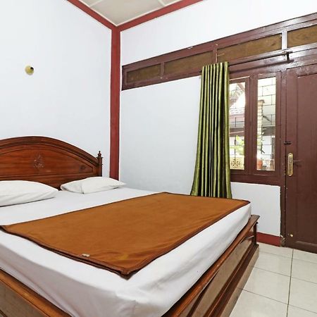 Borneo Hostel Джакарта Екстер'єр фото