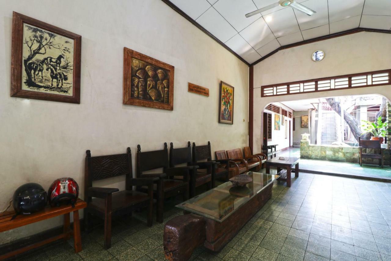 Borneo Hostel Джакарта Екстер'єр фото