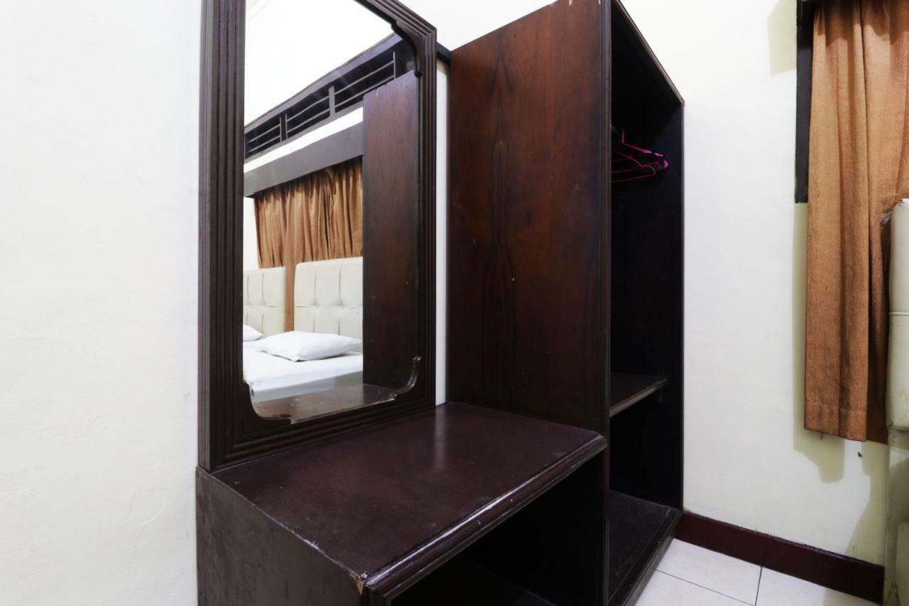 Borneo Hostel Джакарта Екстер'єр фото